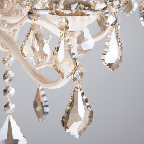 Подвесная люстра Eurosvet 3281/5 белый с золотом