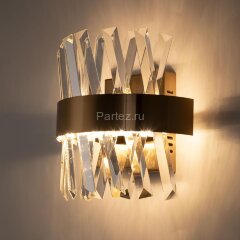 Настенный светильник Divinare 1685/01 AP-1