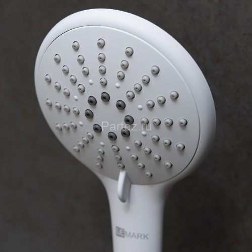 Смеситель Lemark Bronx LM3714MW для ванны с монолитным изливом