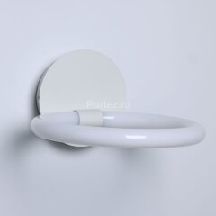 Настенный светильник DeMarkt 312024101