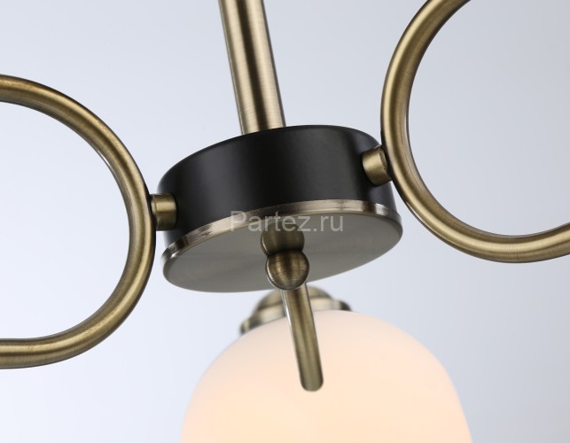 Потолочная люстра Ambrella TR303311