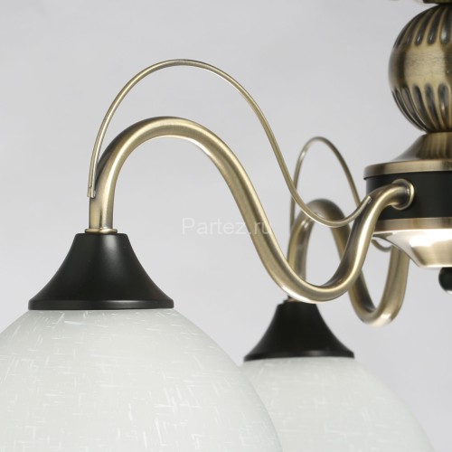 Потолочная люстра MW-Light 318015003